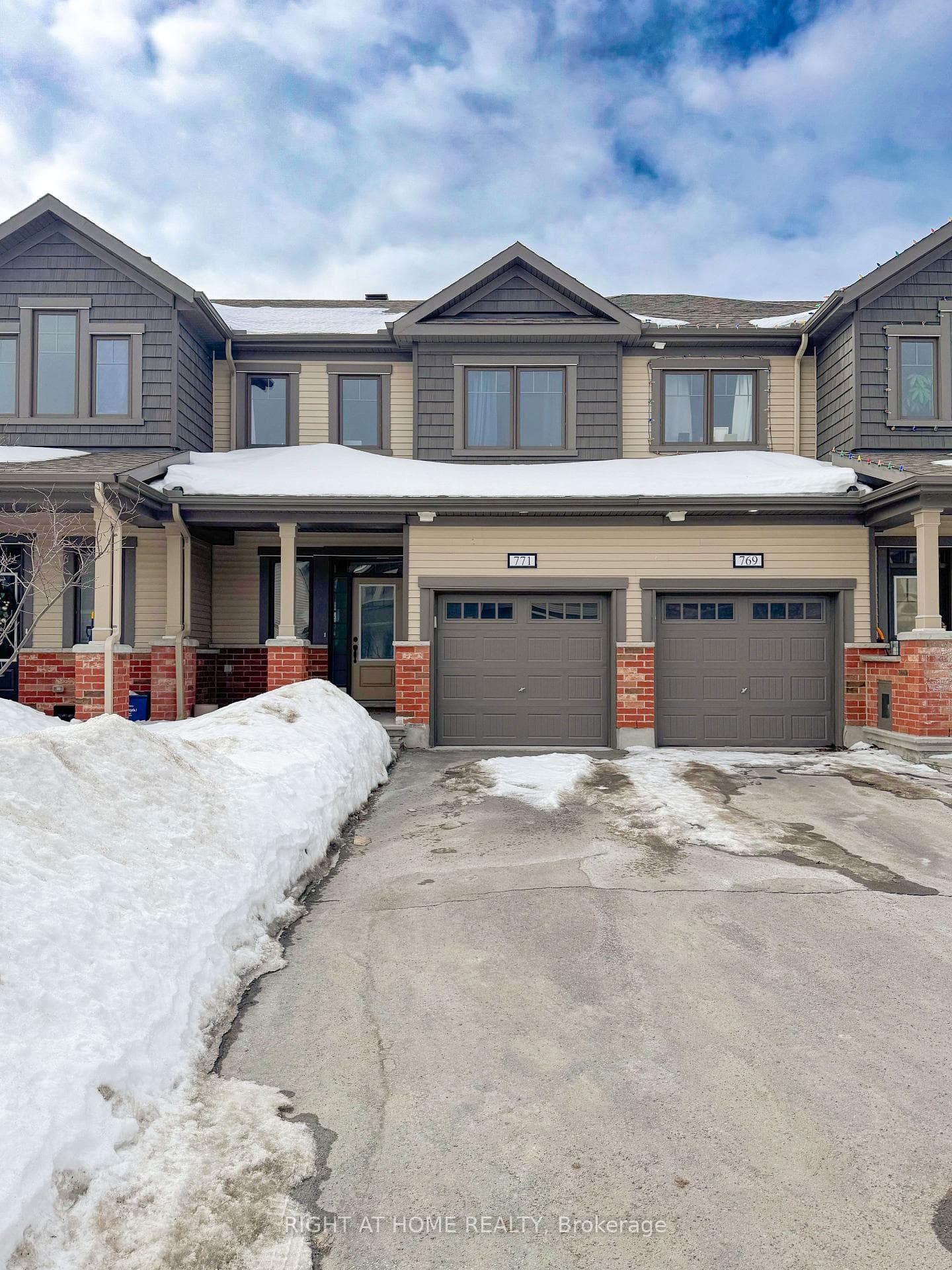 771 Brittanic Road photo 2