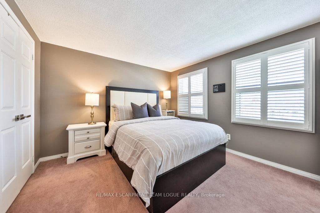 3250 Folkway Drive photo 20