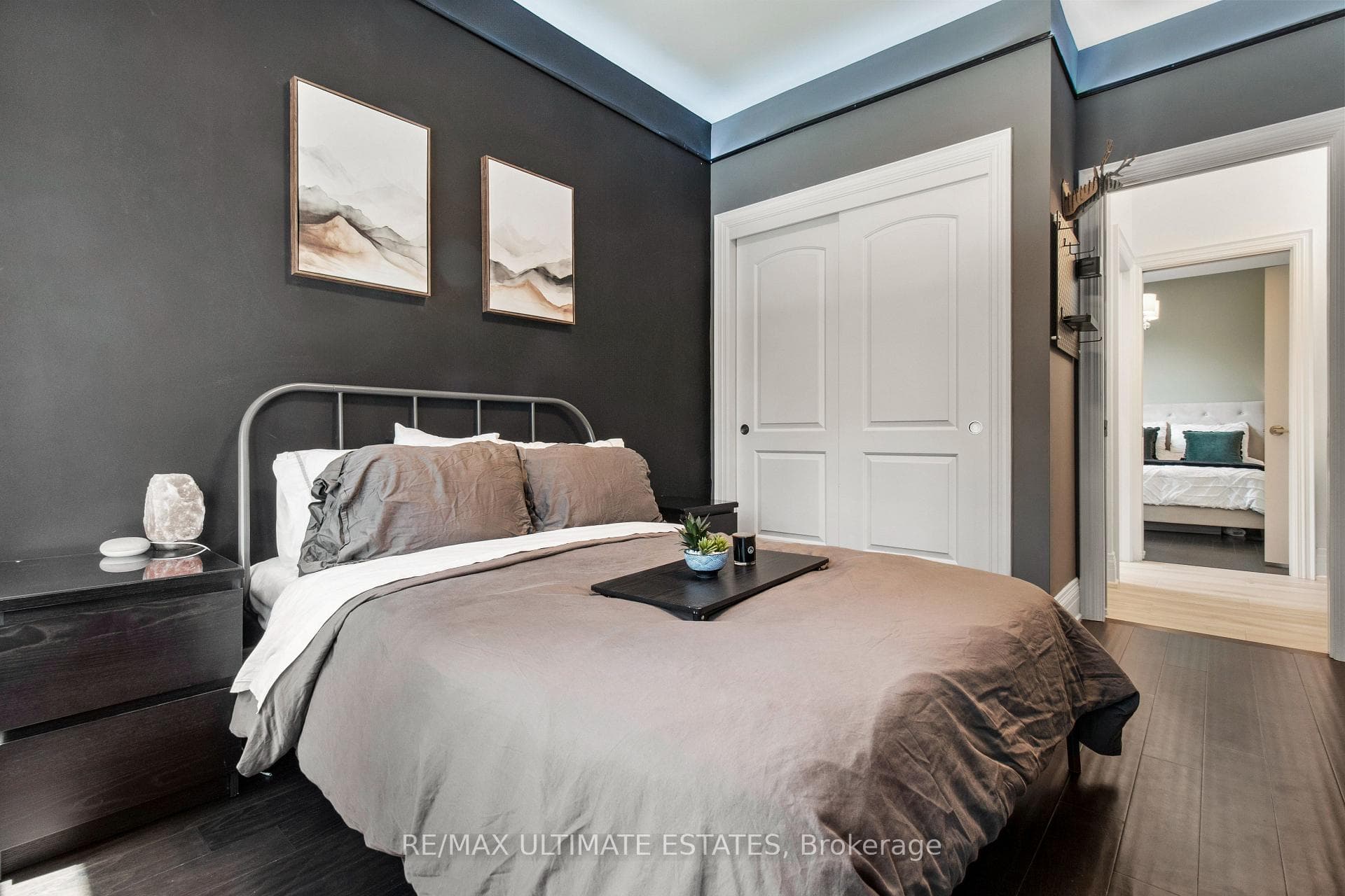 38 Devondale Avenue photo 32