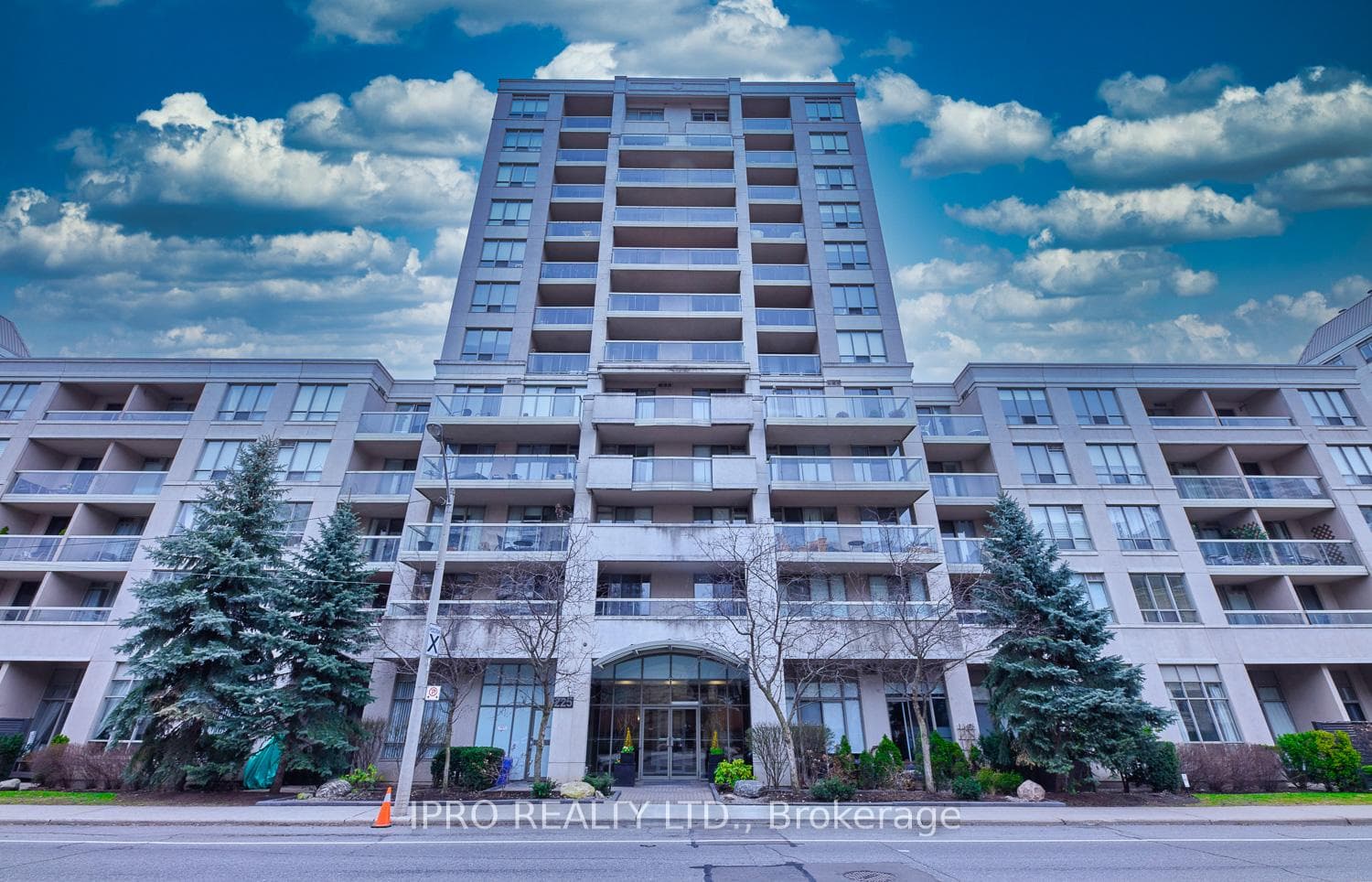 225 Merton Street Unit 1108 photo 1