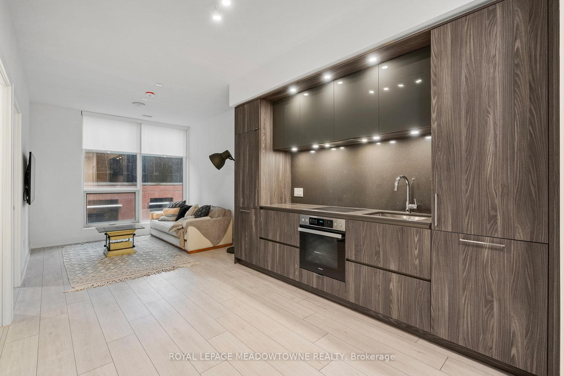 15 Mercer Street Unit 813 photo 8