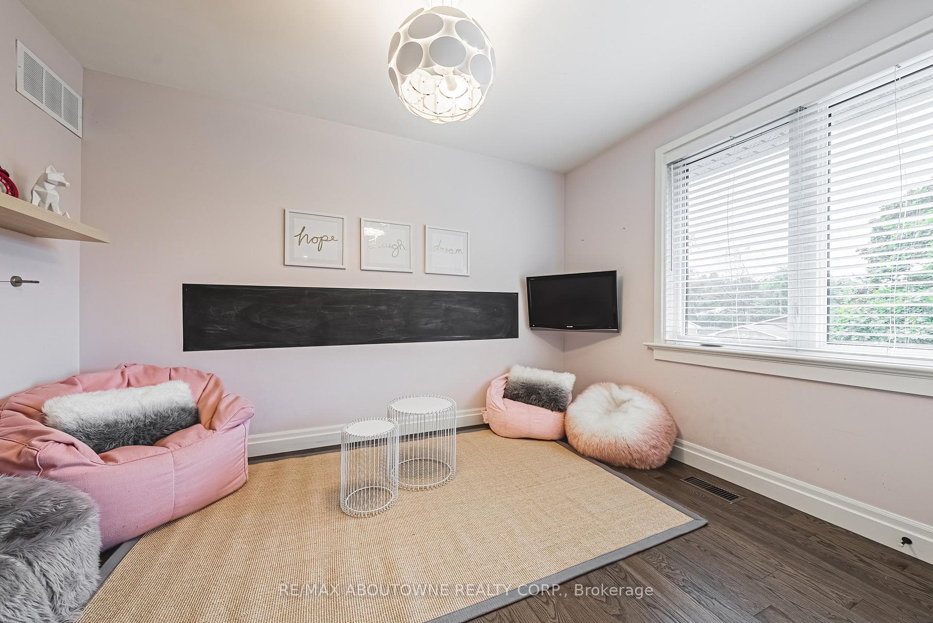 3472 Spruce Avenue photo 30