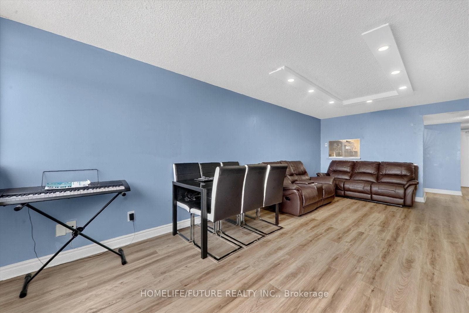 2460 Eglinton Avenue Unit 708 photo 12