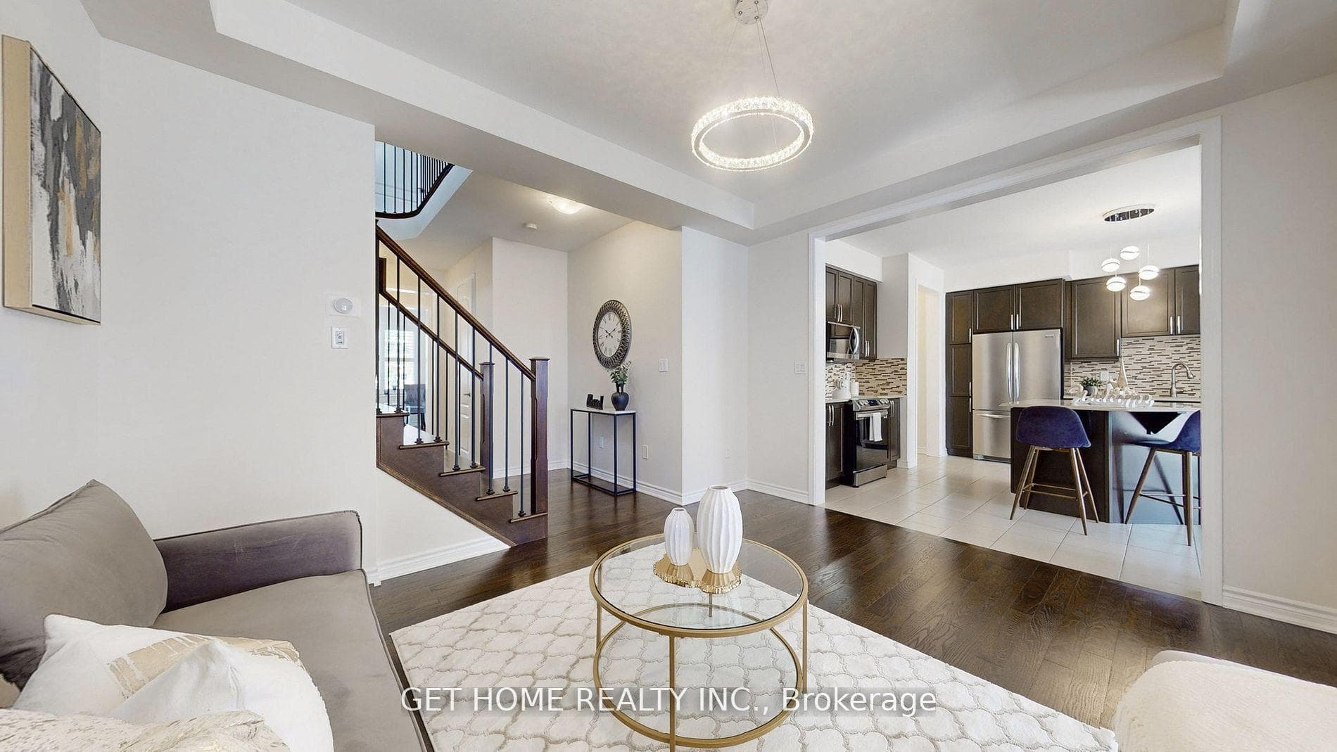 491 Blinco Terrace photo 6