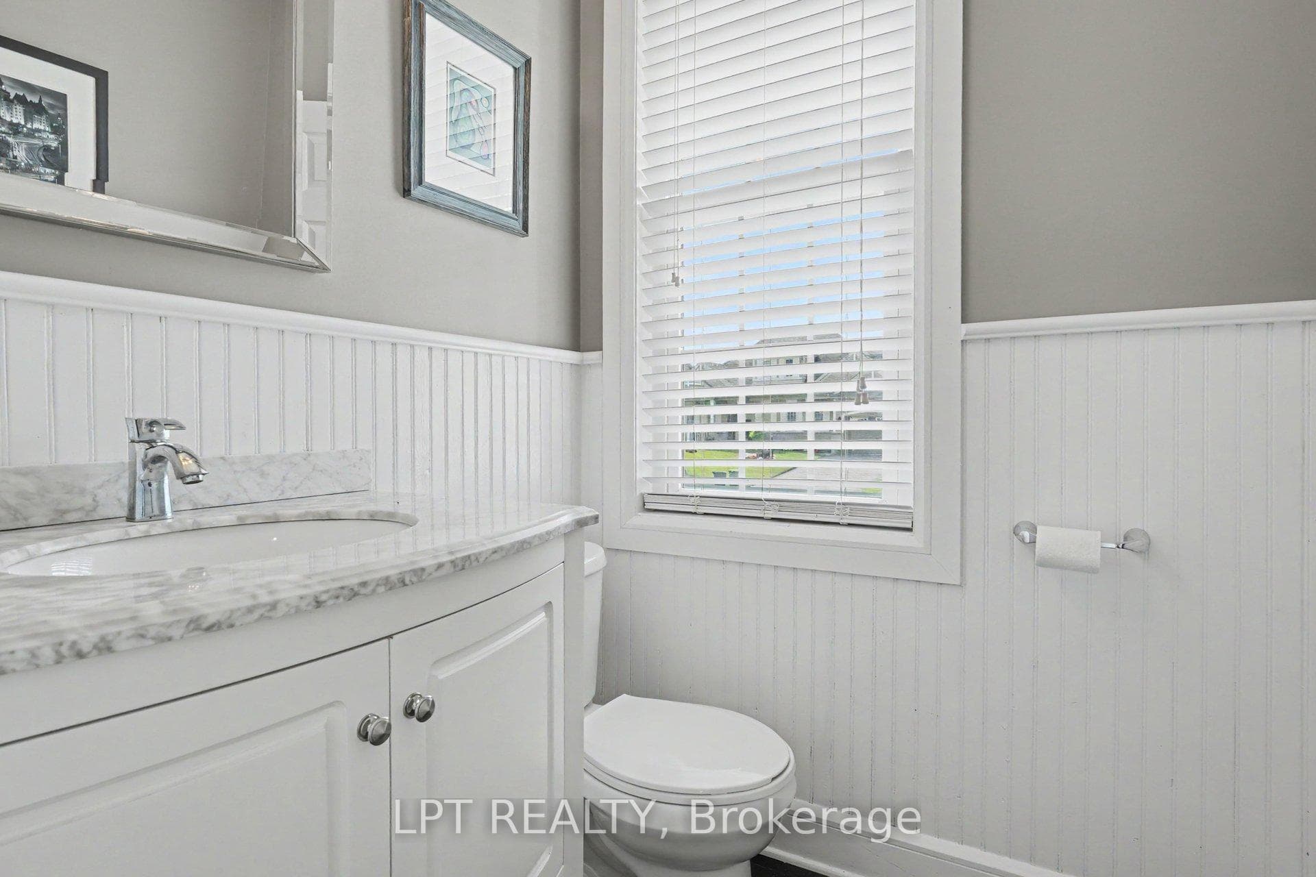 Waterdown 6548 Street photo 12
