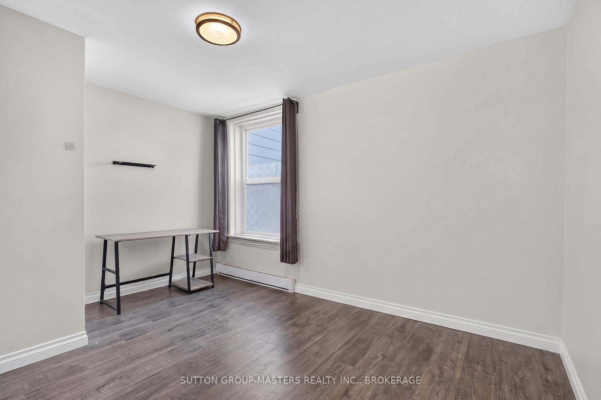 380 Barrie Street photo 15