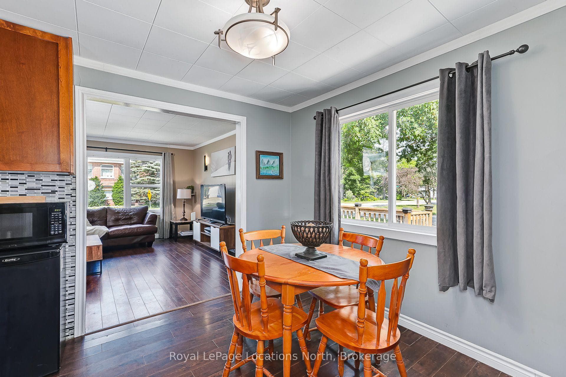 Bright Open dining area