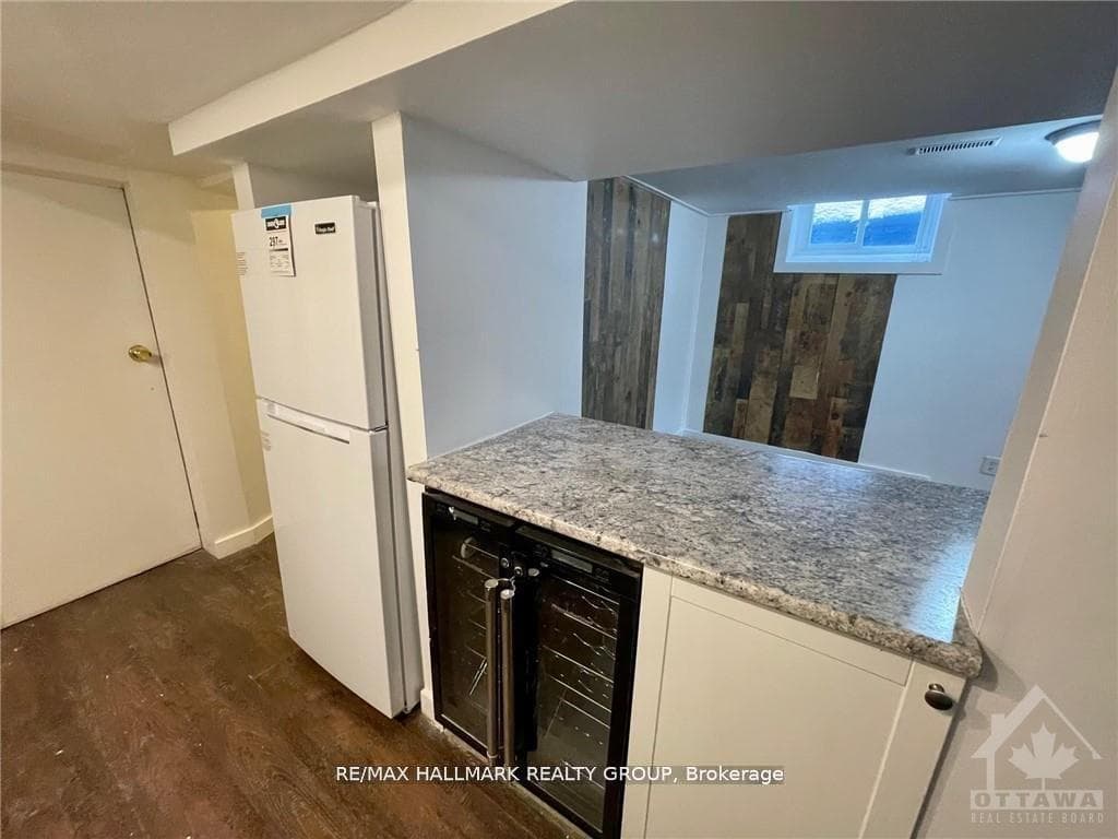 466 O'CONNOR Street Unit 1B photo 3