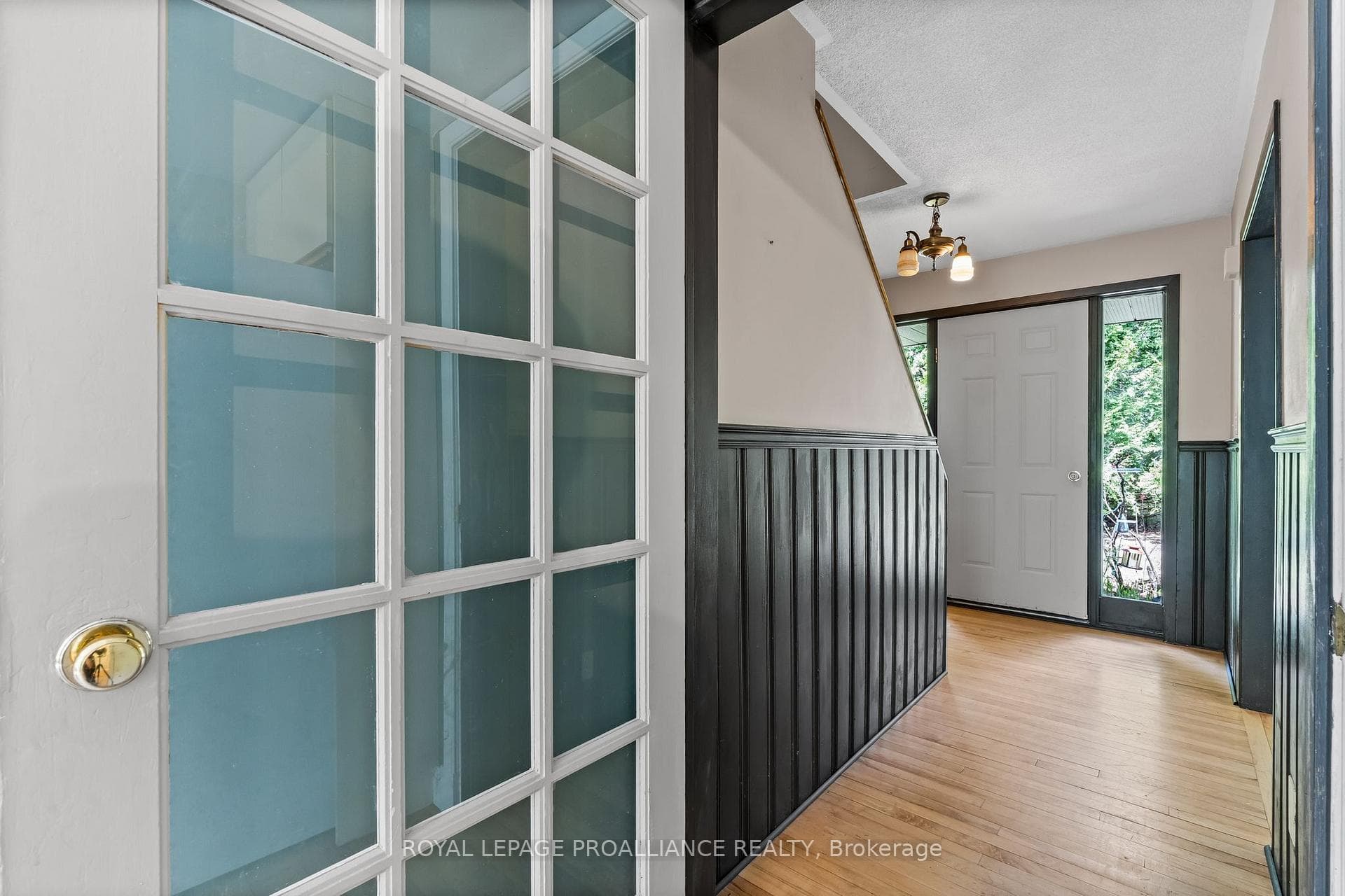 123 Pine Tree Lane photo 9