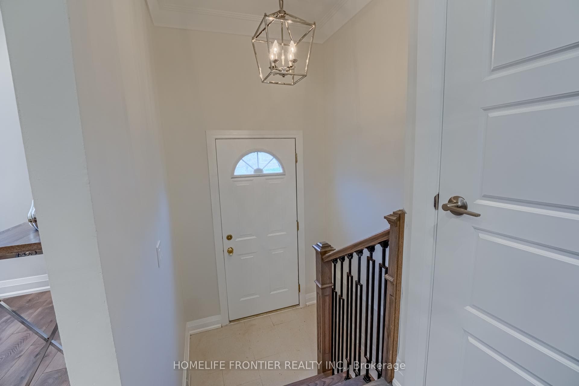 70 Gorsey Square Unit Upper photo 3