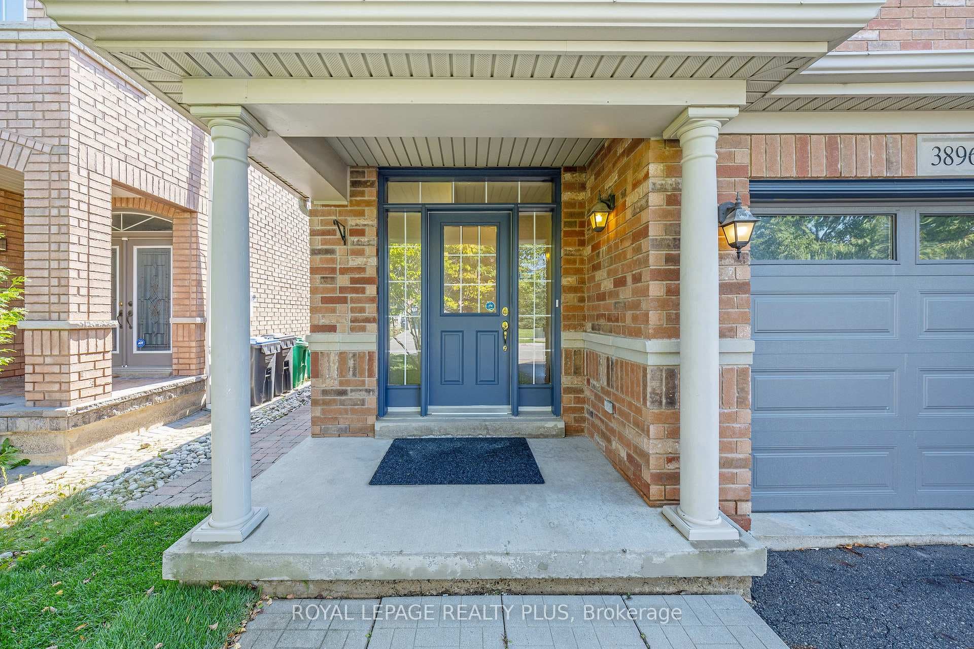 3896 Skyview Street photo 4