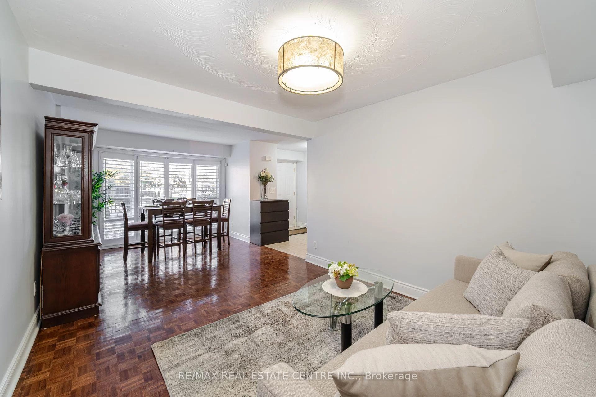 821 Hyde Road photo 10