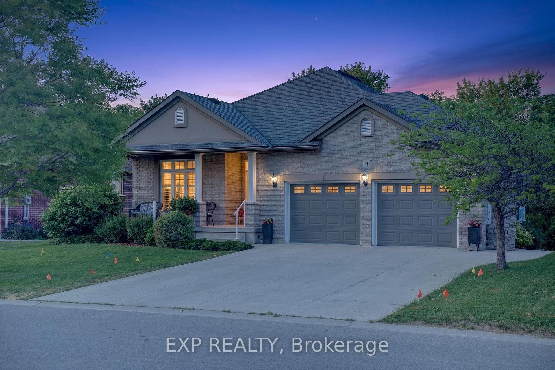 14 Hunter Drive photo 1