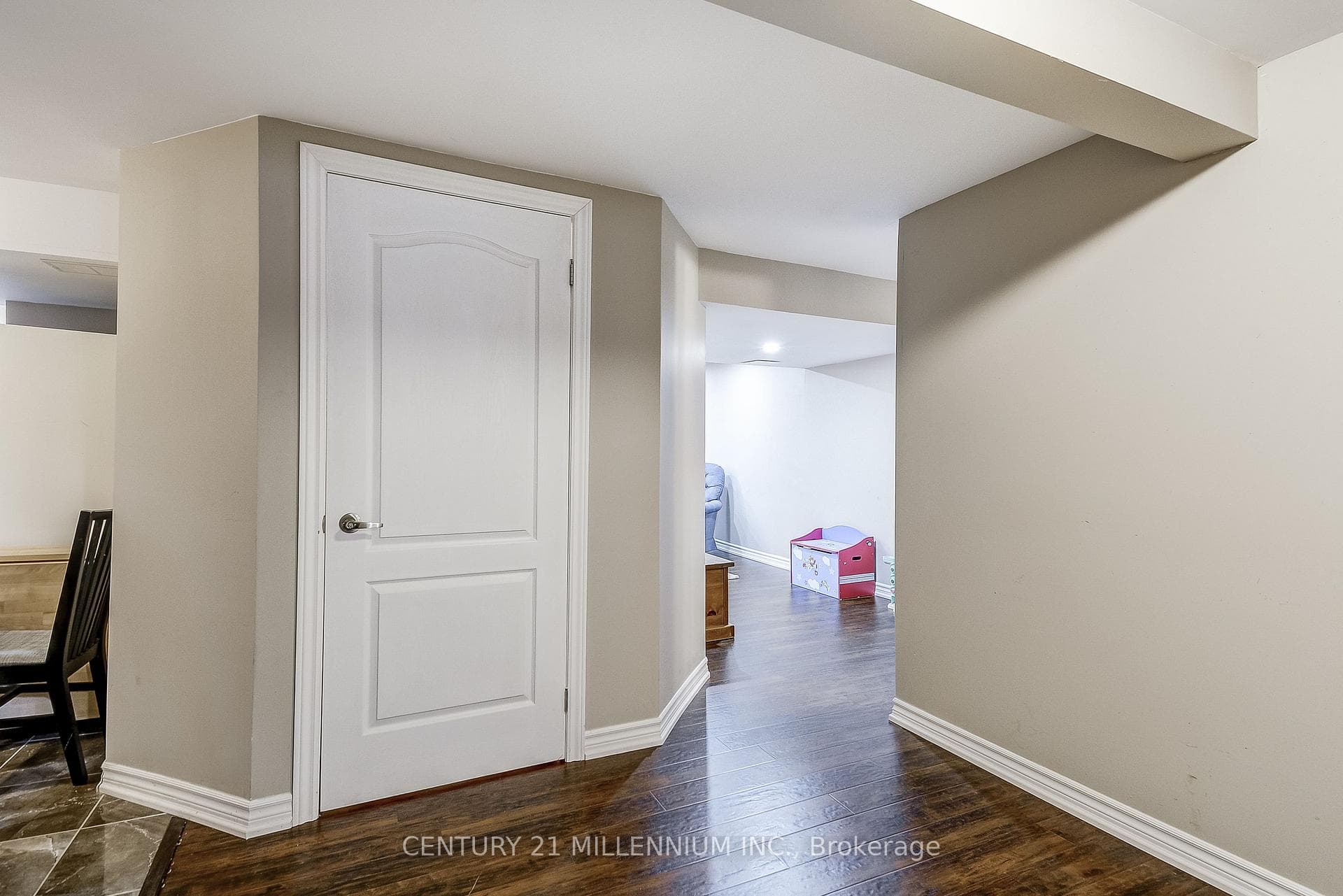 10 Evesham Crescent photo 39