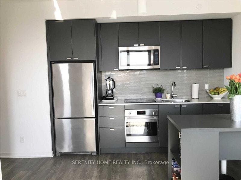 56 Forest Manor Road Unit 2204 photo 6