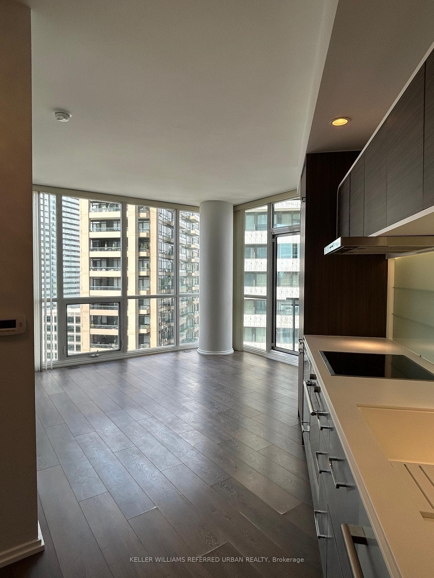 45 Charles Street Unit 3207 photo 10