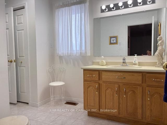 86 Mascioli Boulevard photo 24