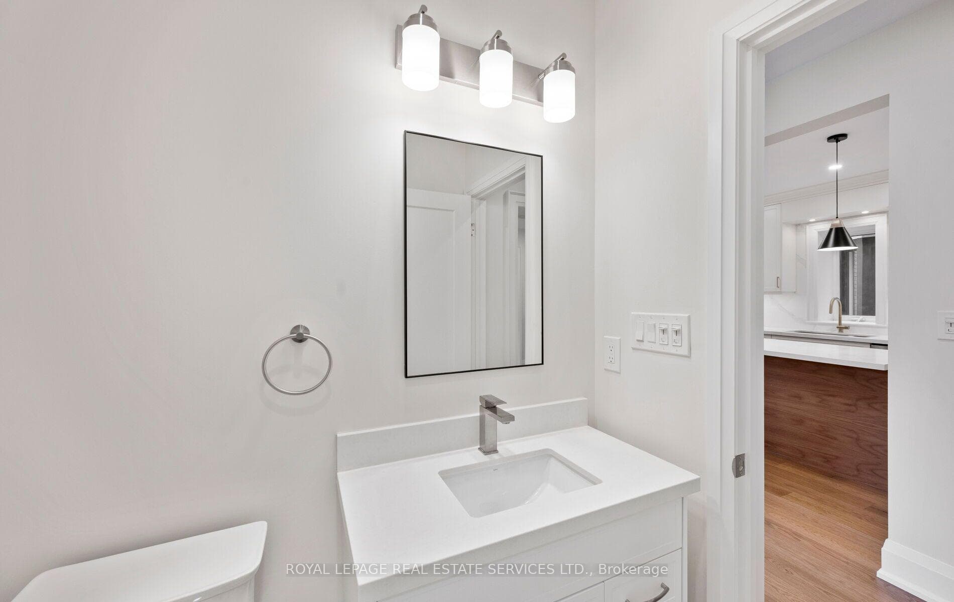 509 Christie Street photo 11