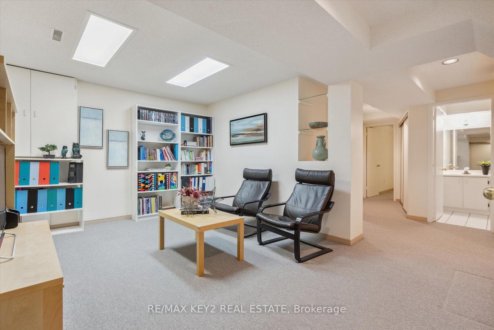 42 Silbury Drive photo 28