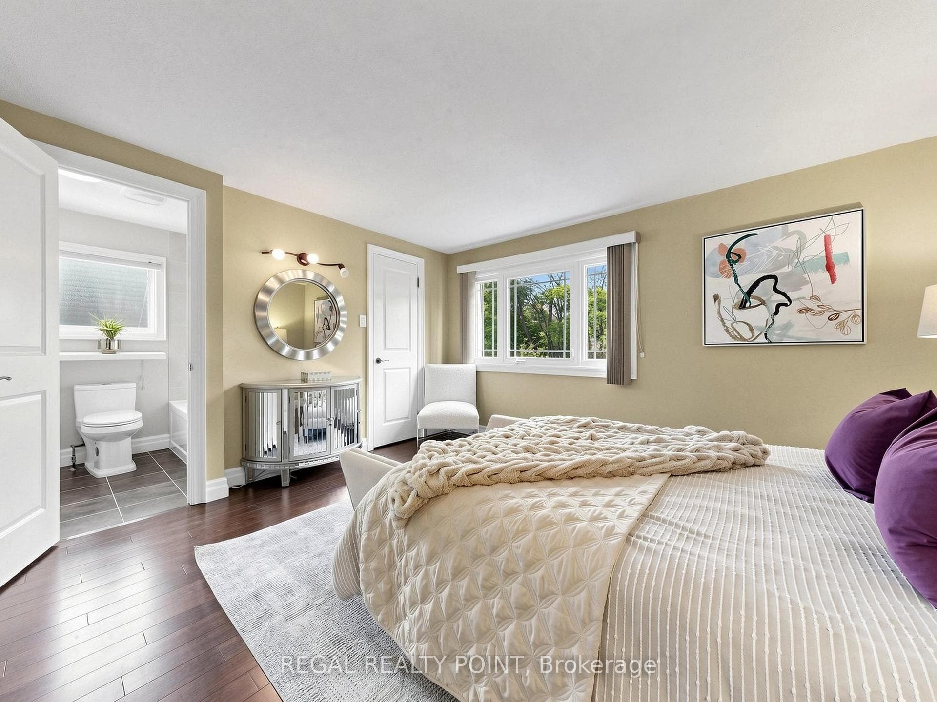 116 Loganberry Crescent photo 22