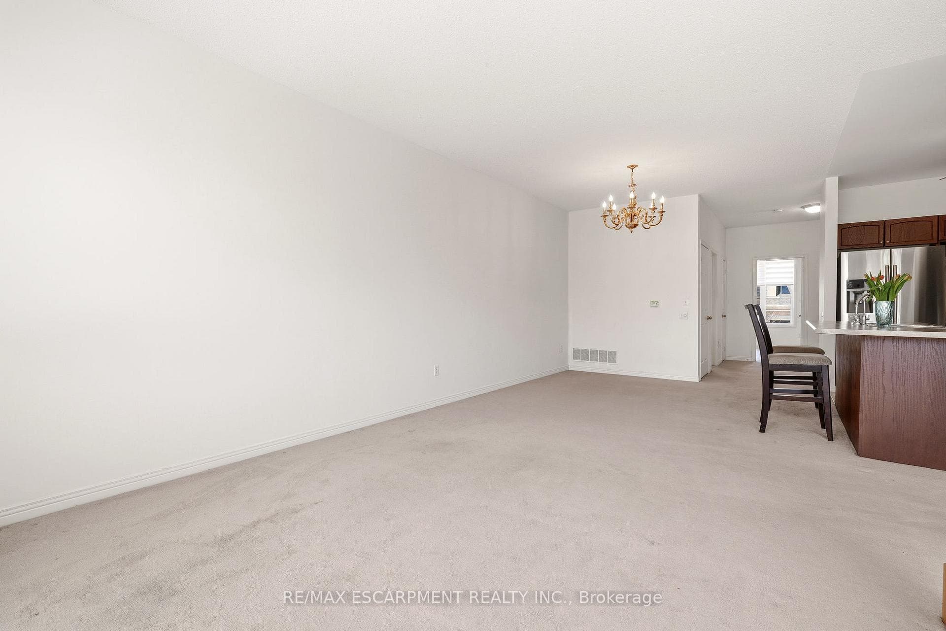 4400 MILLCROFT PARK Drive Unit 40 photo 12