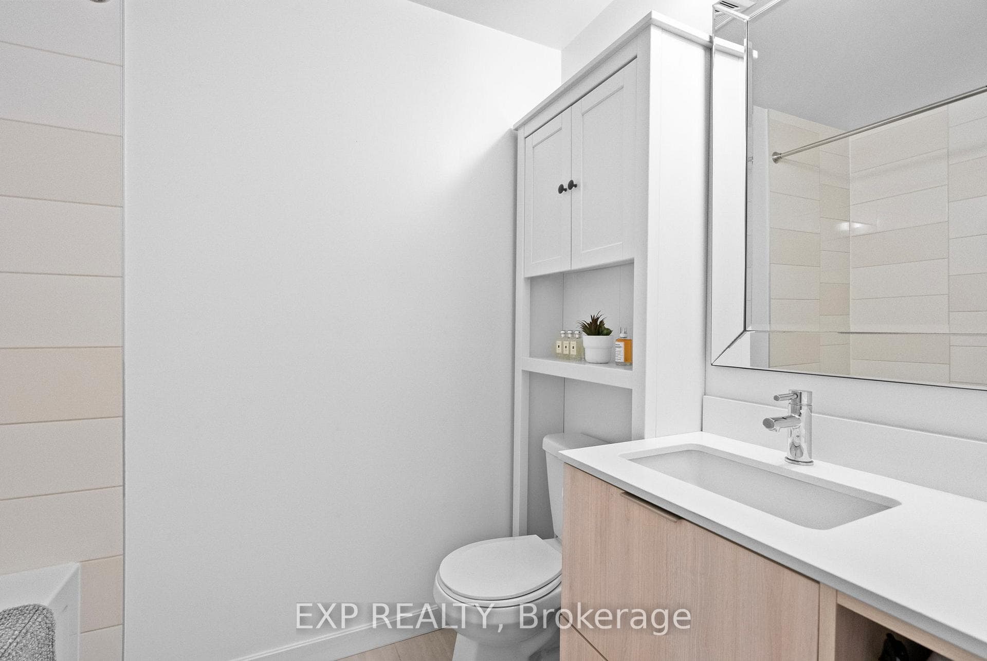 50 Forest Manor Road Unit 505 photo 7