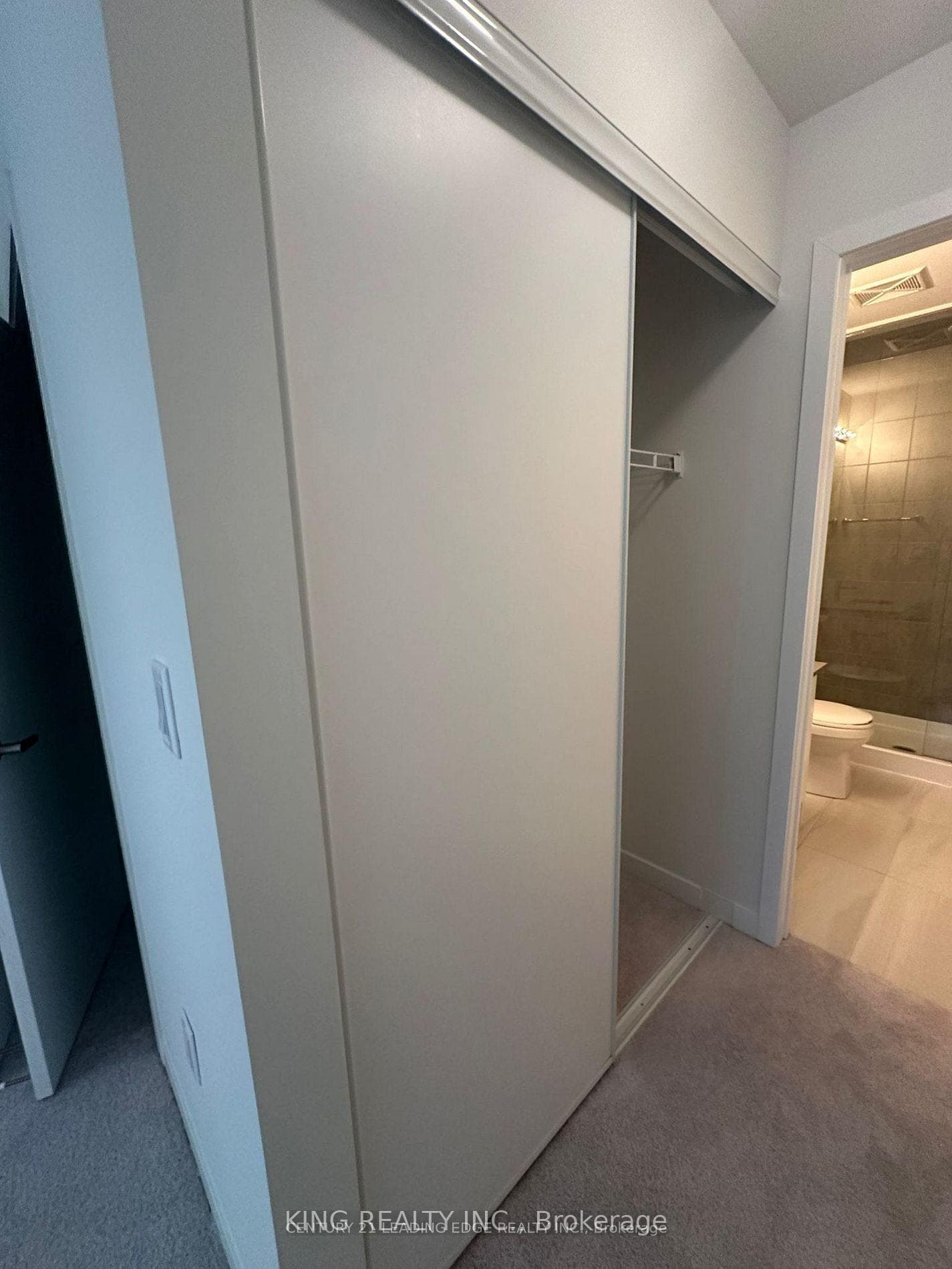 3409 Ridgeway Drive Unit 32 photo 9