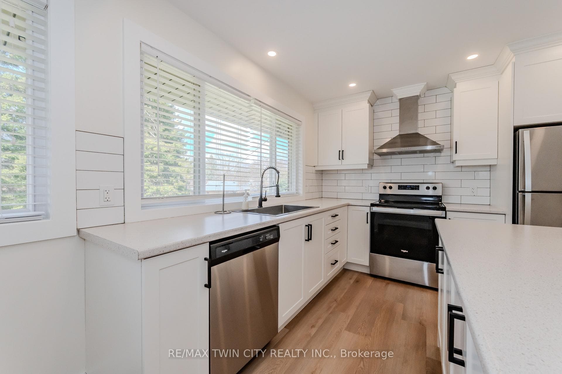 155 Stonybrook Drive Unit UPPER photo 13