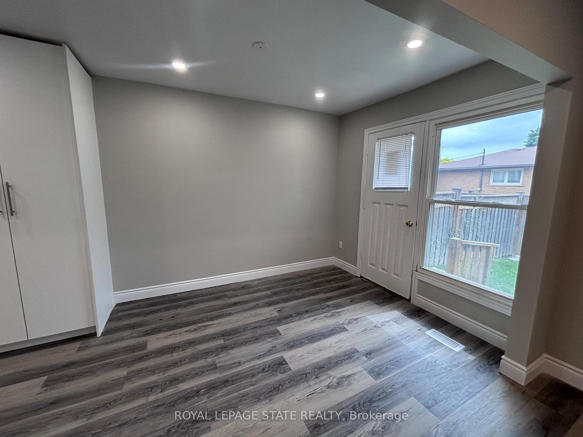 153 Limeridge Road Unit 4 photo 10