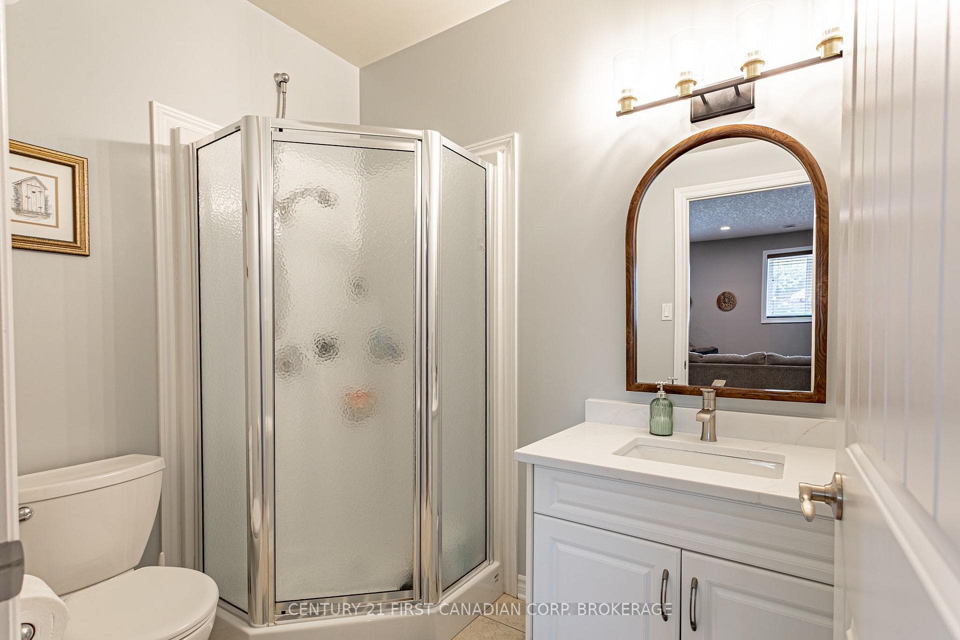270 Boyd Boulevard photo 24