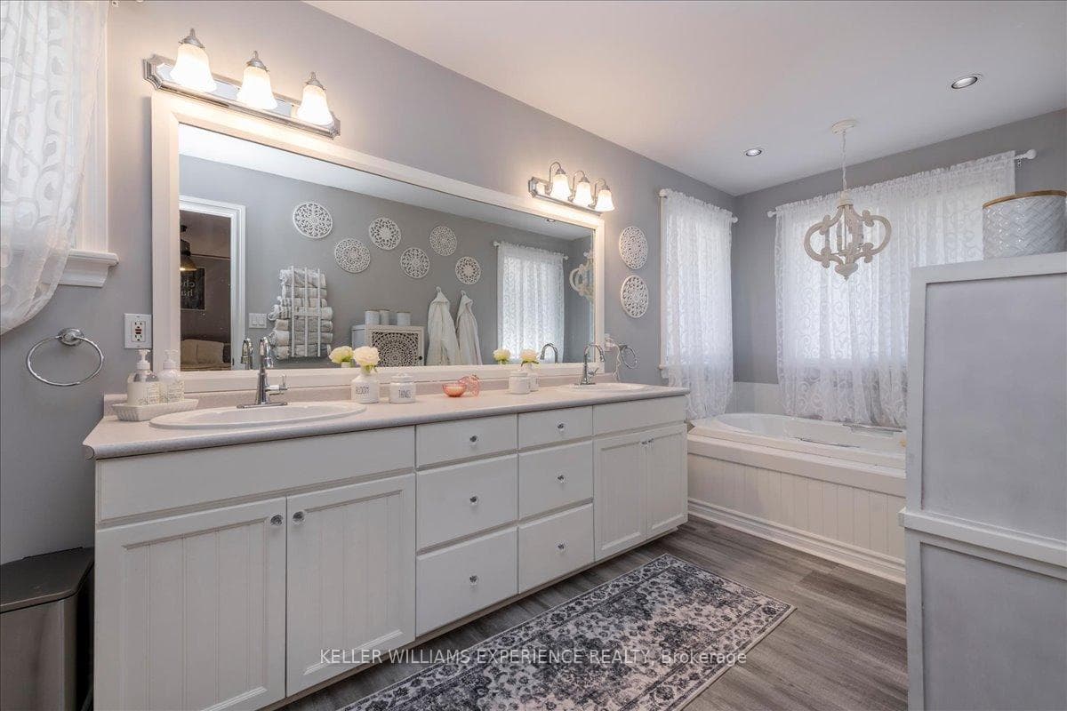 48 Brule Street photo 20
