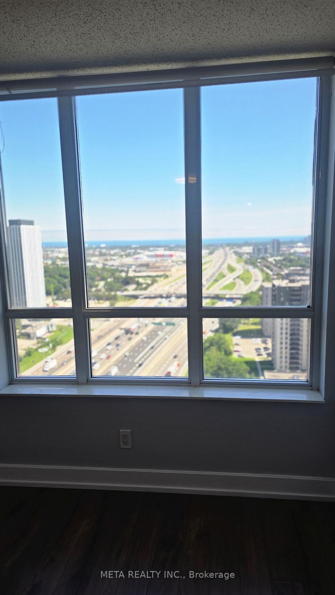 2 Eva Road Unit 2527 photo 18