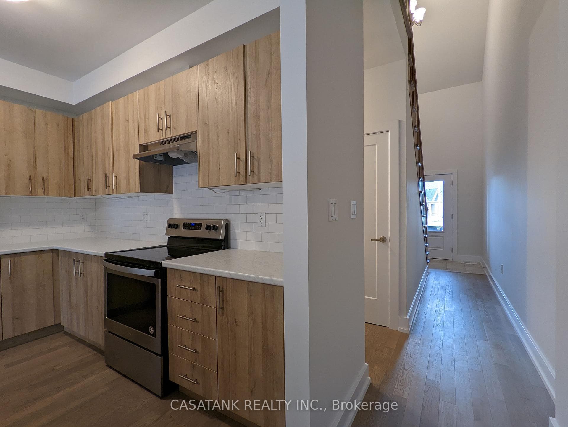 4311 Mann Street Unit 28 photo 6