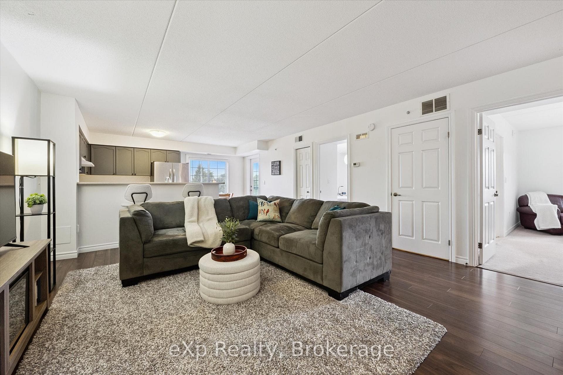 415 Grange Road Unit 212 photo 5