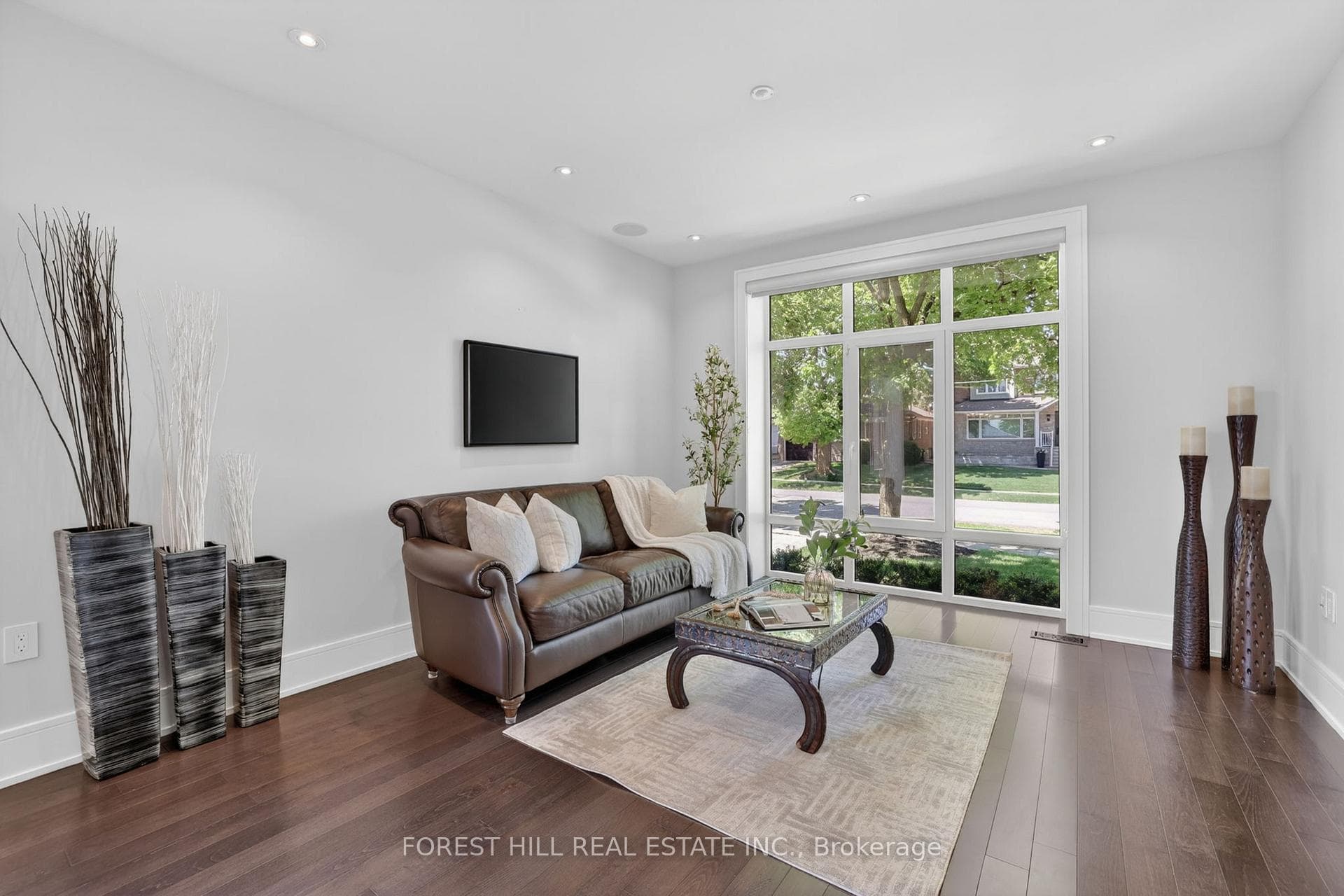 51 Greenfield Drive photo 8