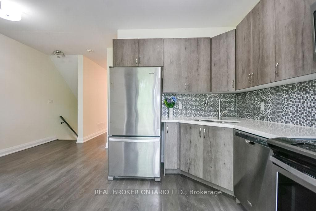 199 Ardagh Road Unit 18 photo 17