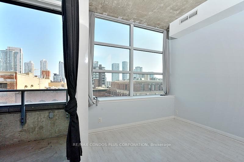 478 King Street Unit 508 photo 11
