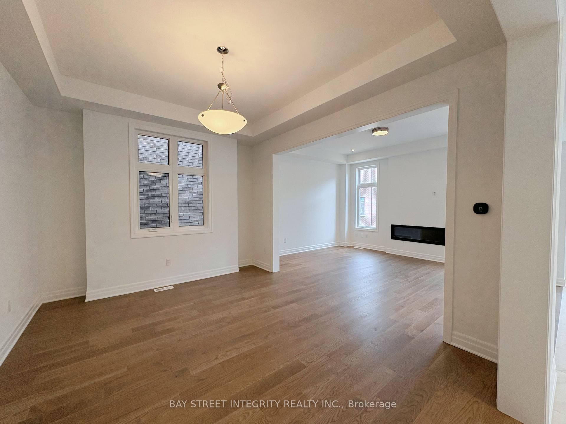 6 Spring Oak Crescent photo 13