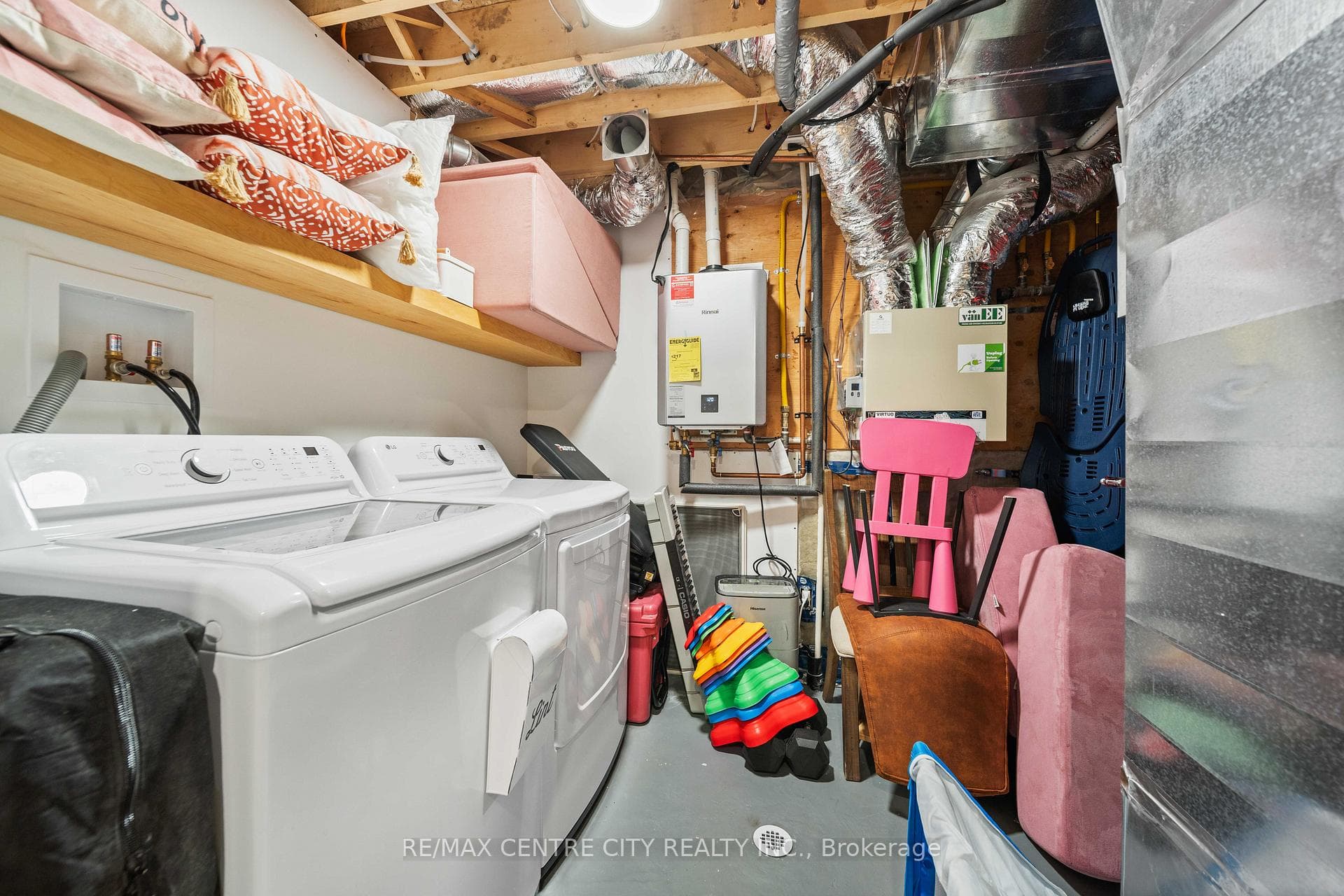 2nd Laundry in Basement