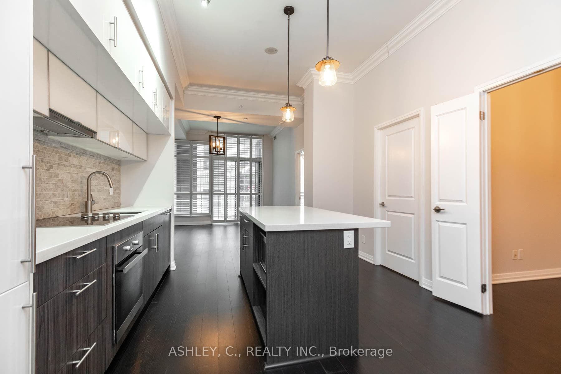 8 Mercer Street Unit #210 photo 2