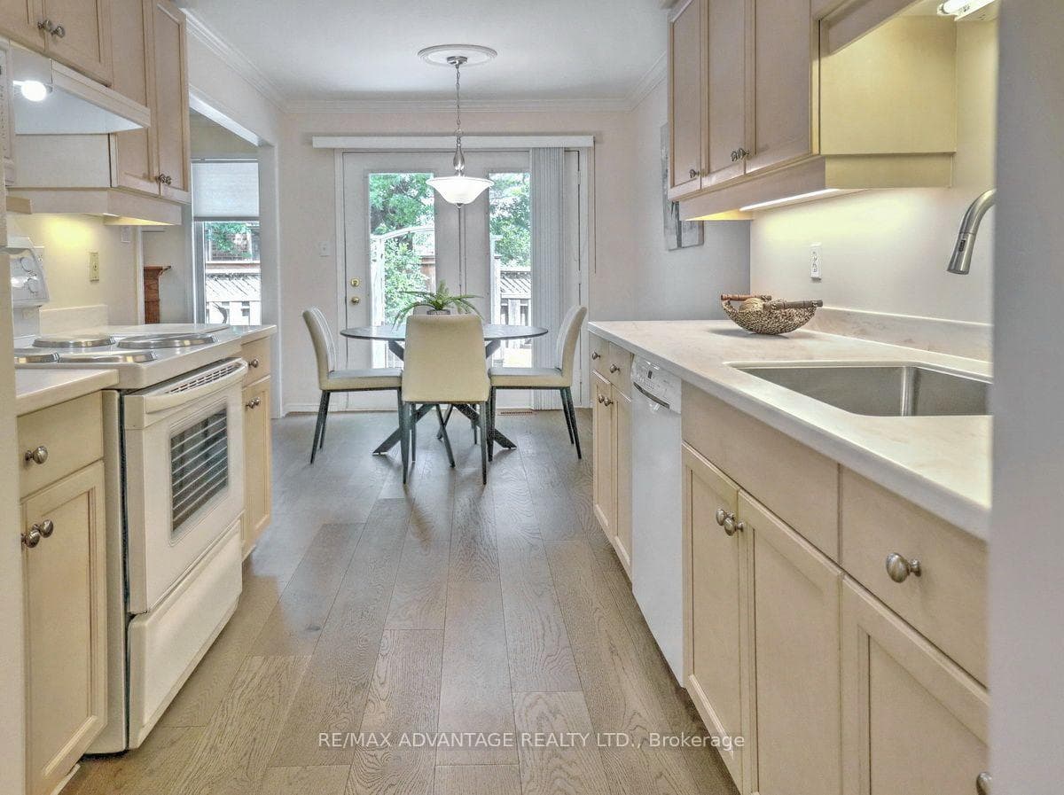 515 Proudfoot Lane Unit 17 photo 16