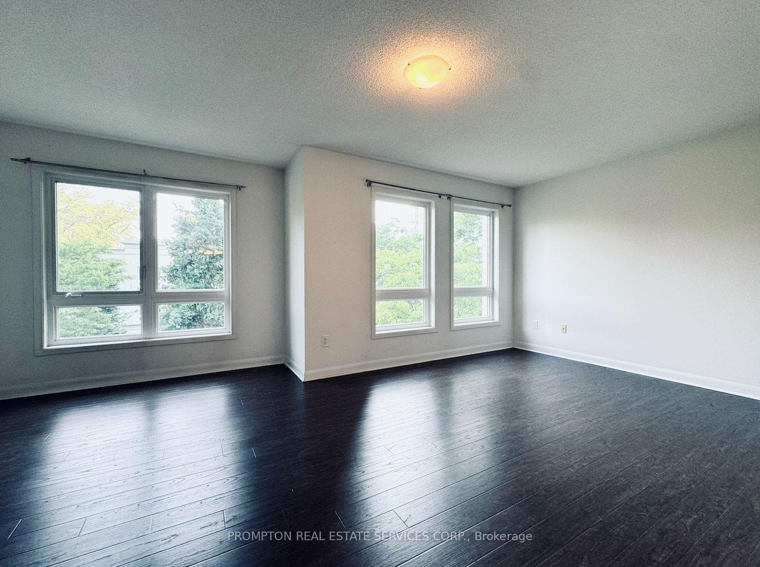 19 Anndale Drive Unit Th 10 photo 4