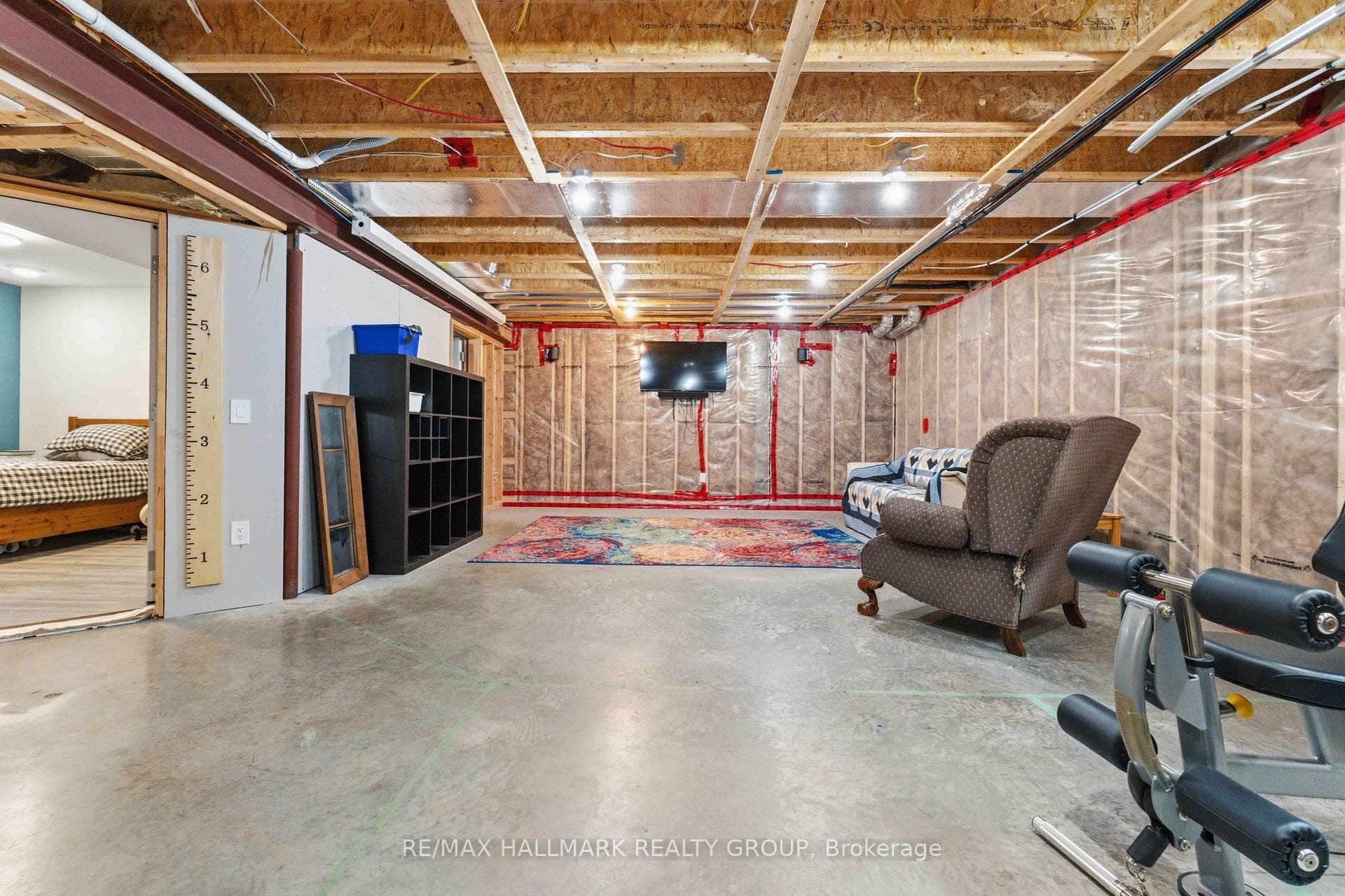 254 Sunnyridge Crescent photo 22