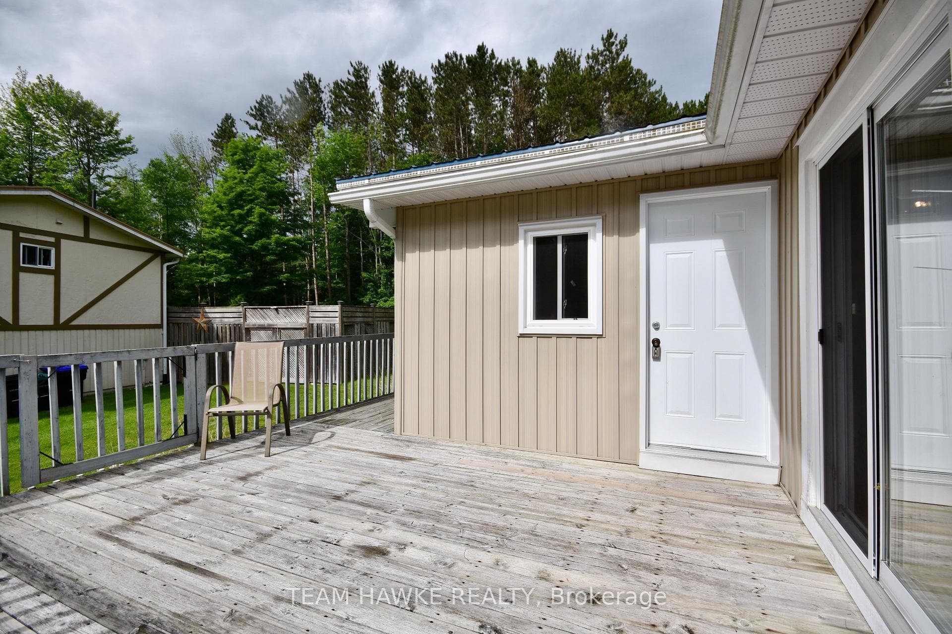 6 Timcourt Drive photo 39