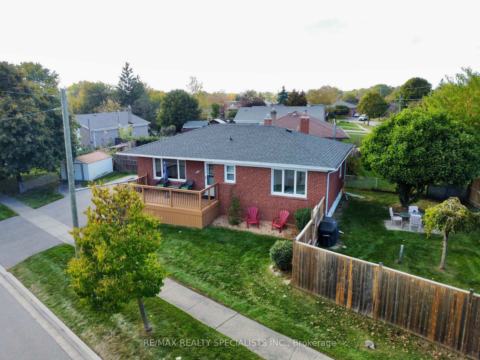 36 Norton Crescent photo 4