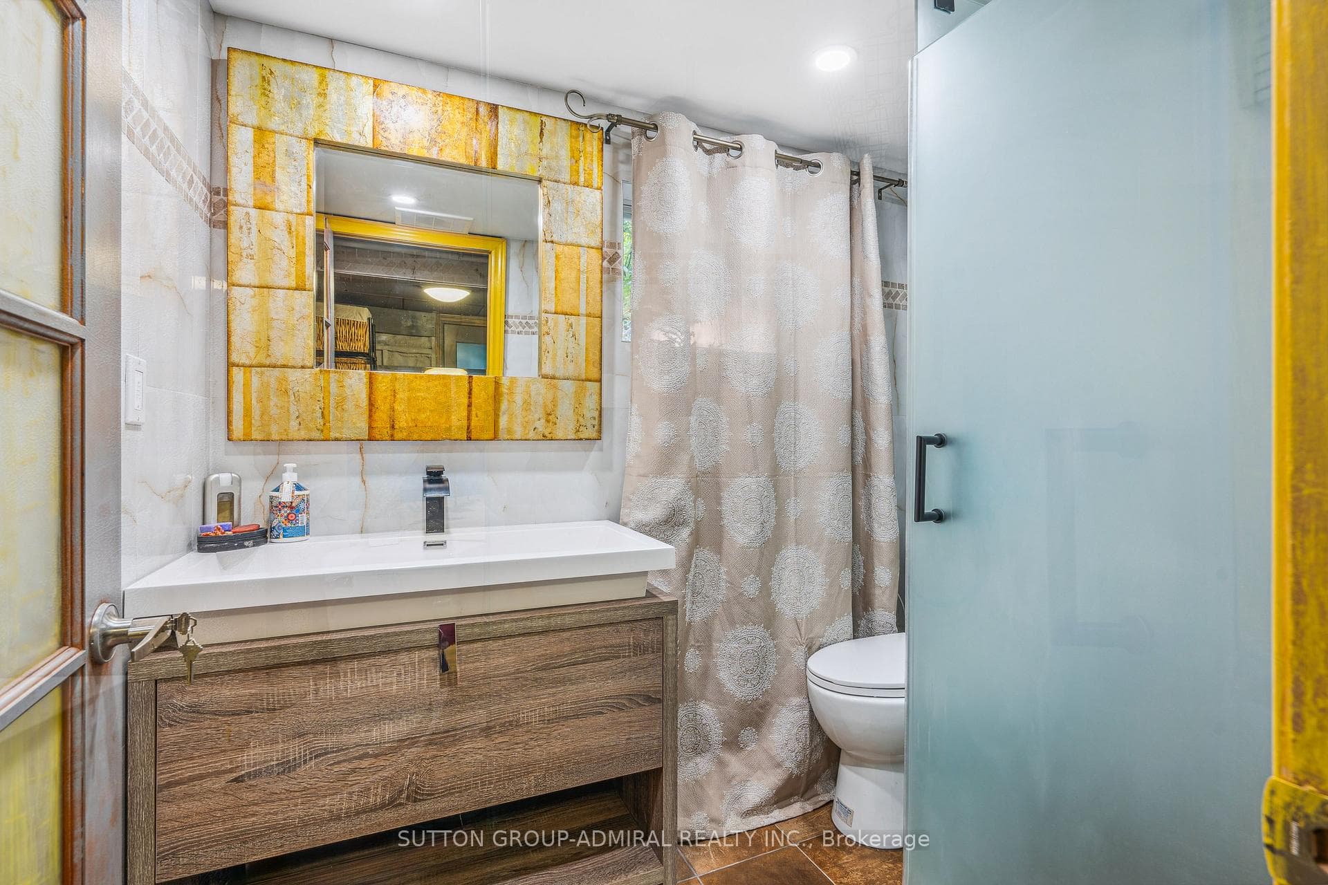19 Duquette Court photo 28