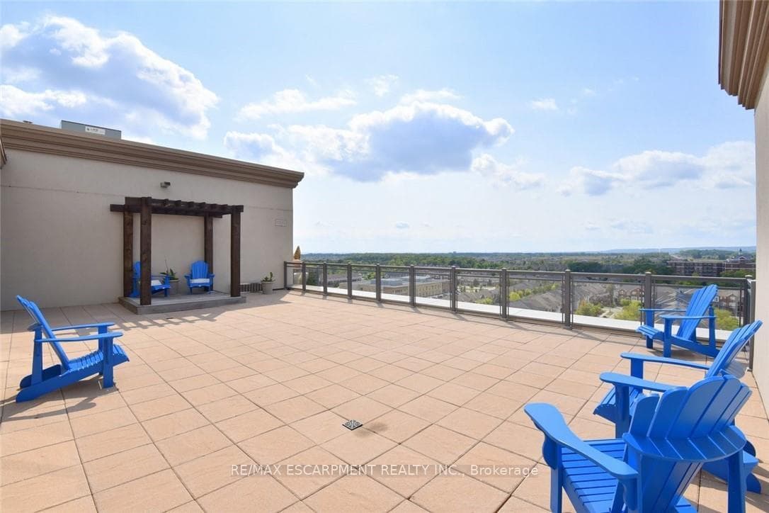 2486 Old Bronte Road Unit 515 photo 17