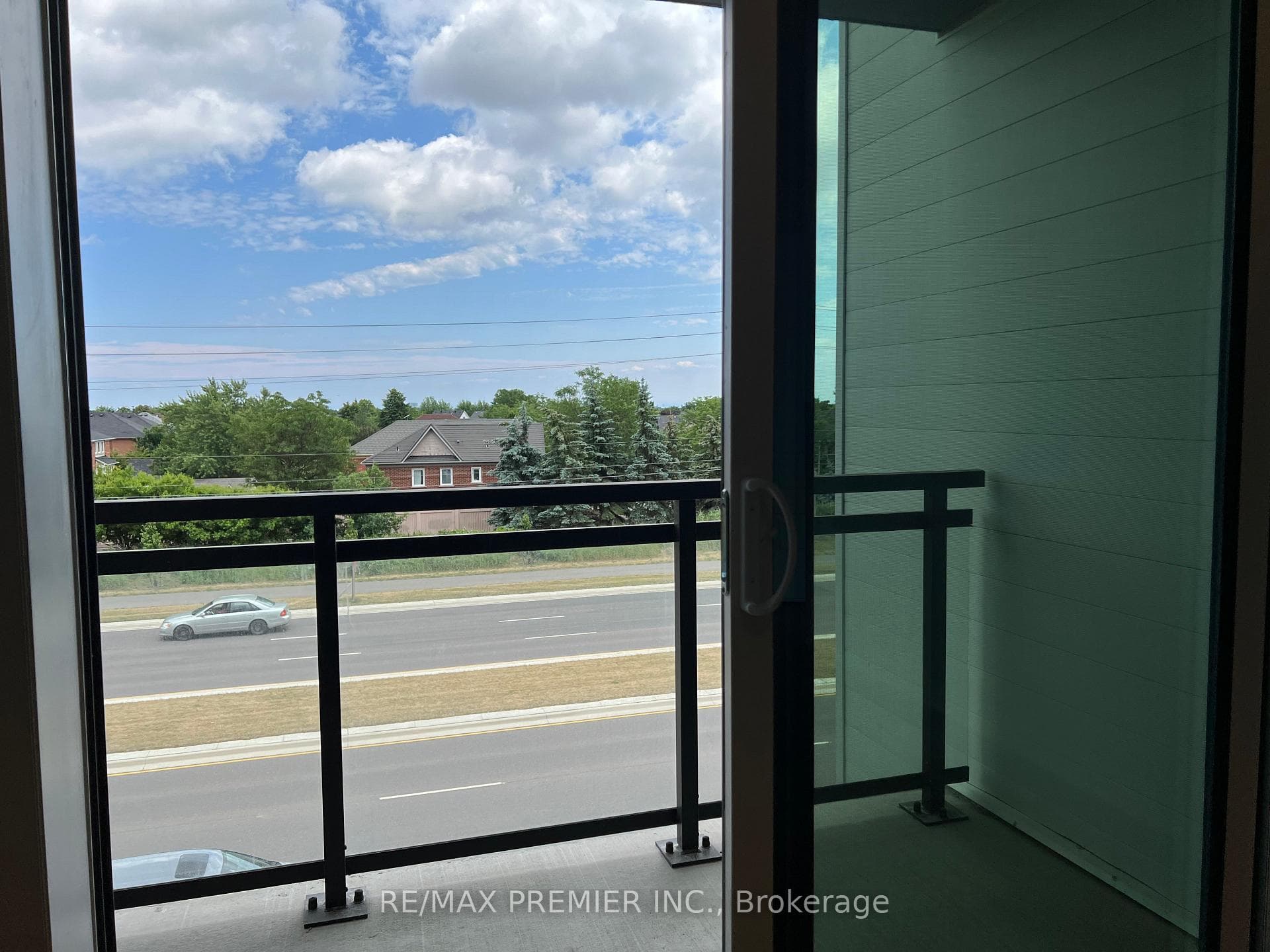 95 Dundas Street Unit 212 photo 14