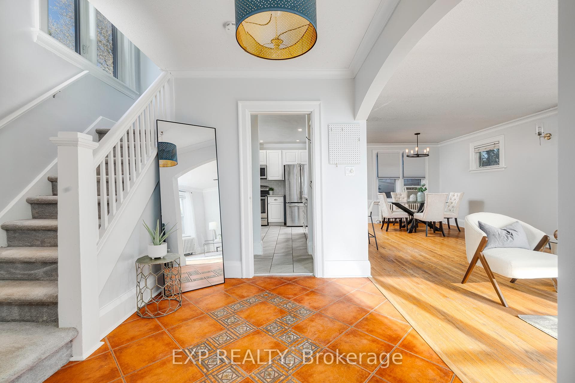 116 Wellington Street photo 2