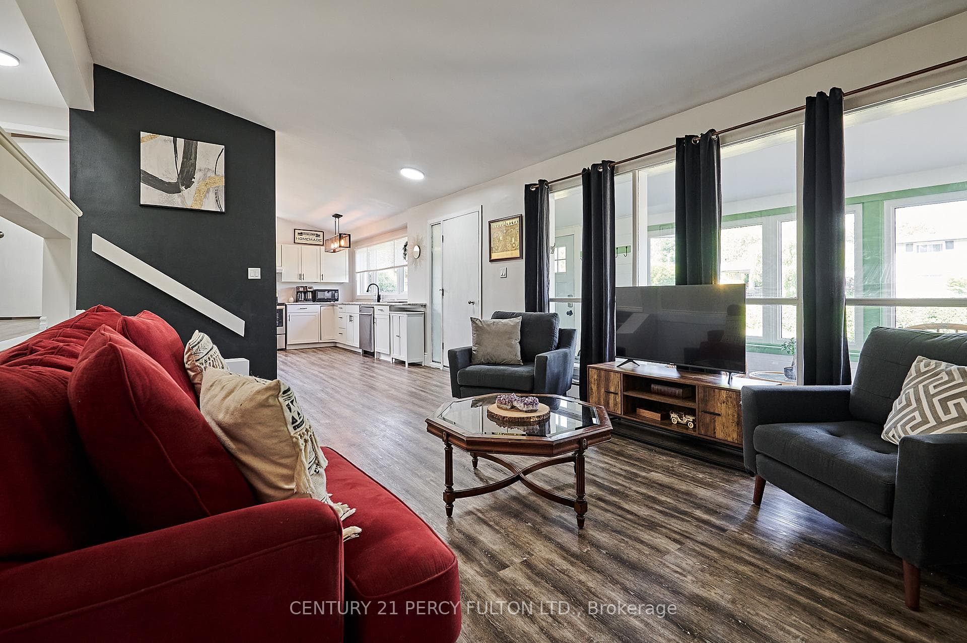 7 Meredith Avenue photo 13